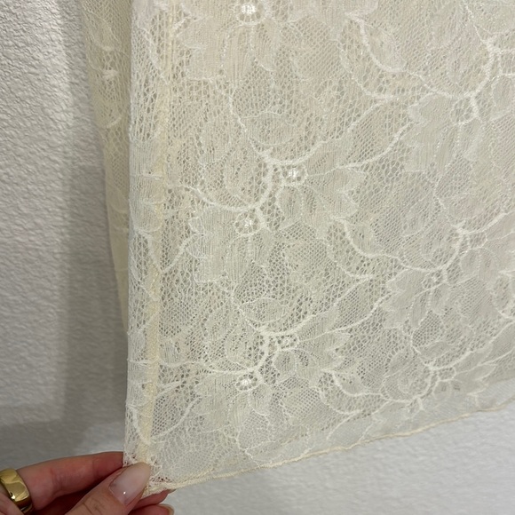 Anthropologie Elegant Cream Lace Women's Top small - Picture 2 of 4